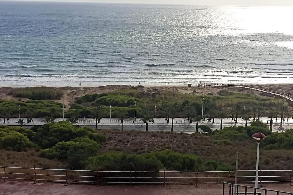 Bungalow En Primera Linea Del Mar Arenales del Sol Exterior photo